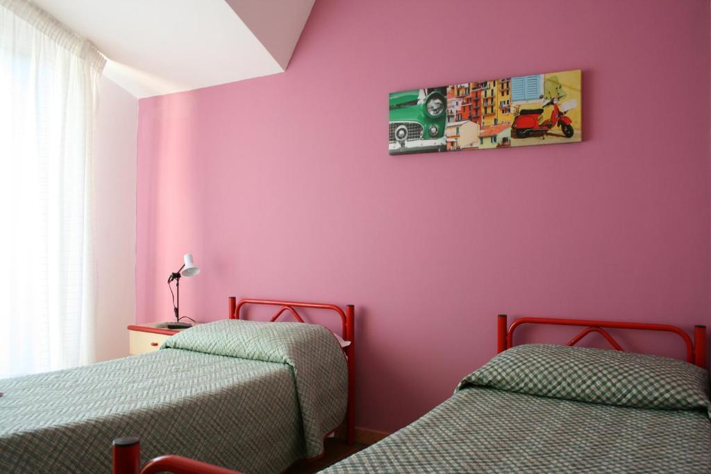 Double or Twin Room with Shared Bathroom